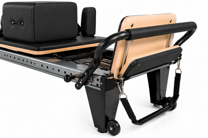 Reformer Pilates Professionnel – Rail Complet | Pilatium